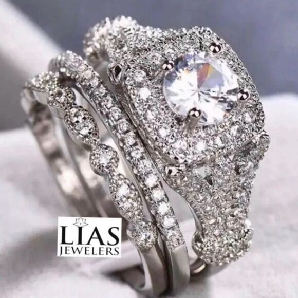 Jewelry - New 18k white gold wedding ring set